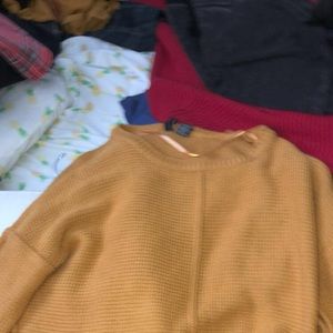 Oversized yellow knit sweater